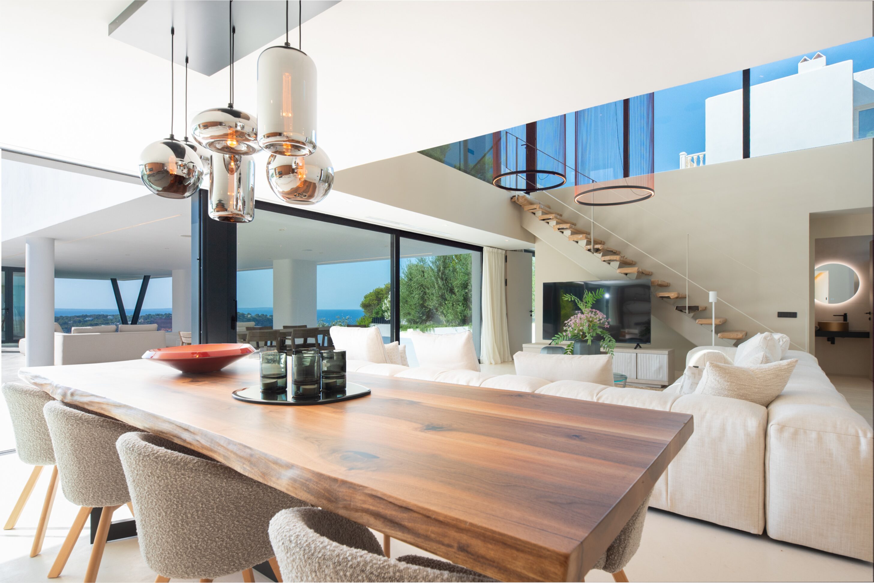 New construction luxurious villa with amazing sea views